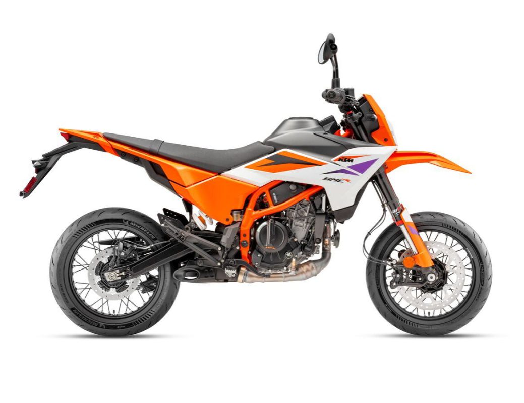 2026 KTM 390 SMC R