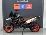 2023 KTM 890 SMT Supermoto